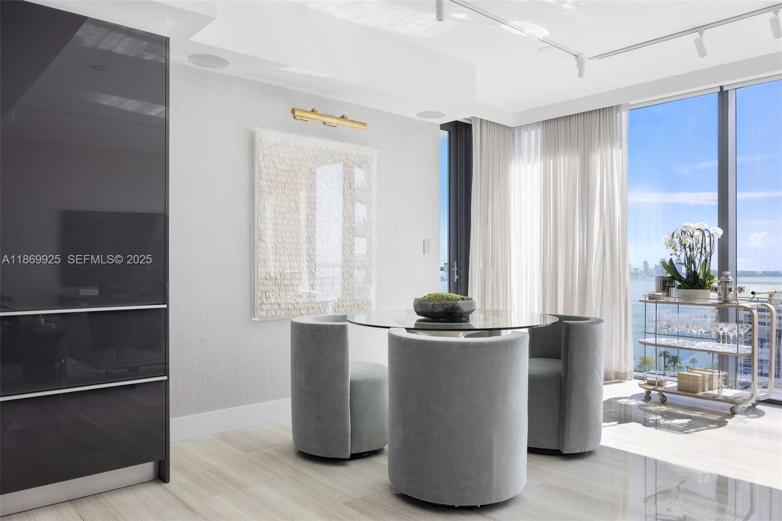 1451 Brickell Ave #1901, Miami FL 33131