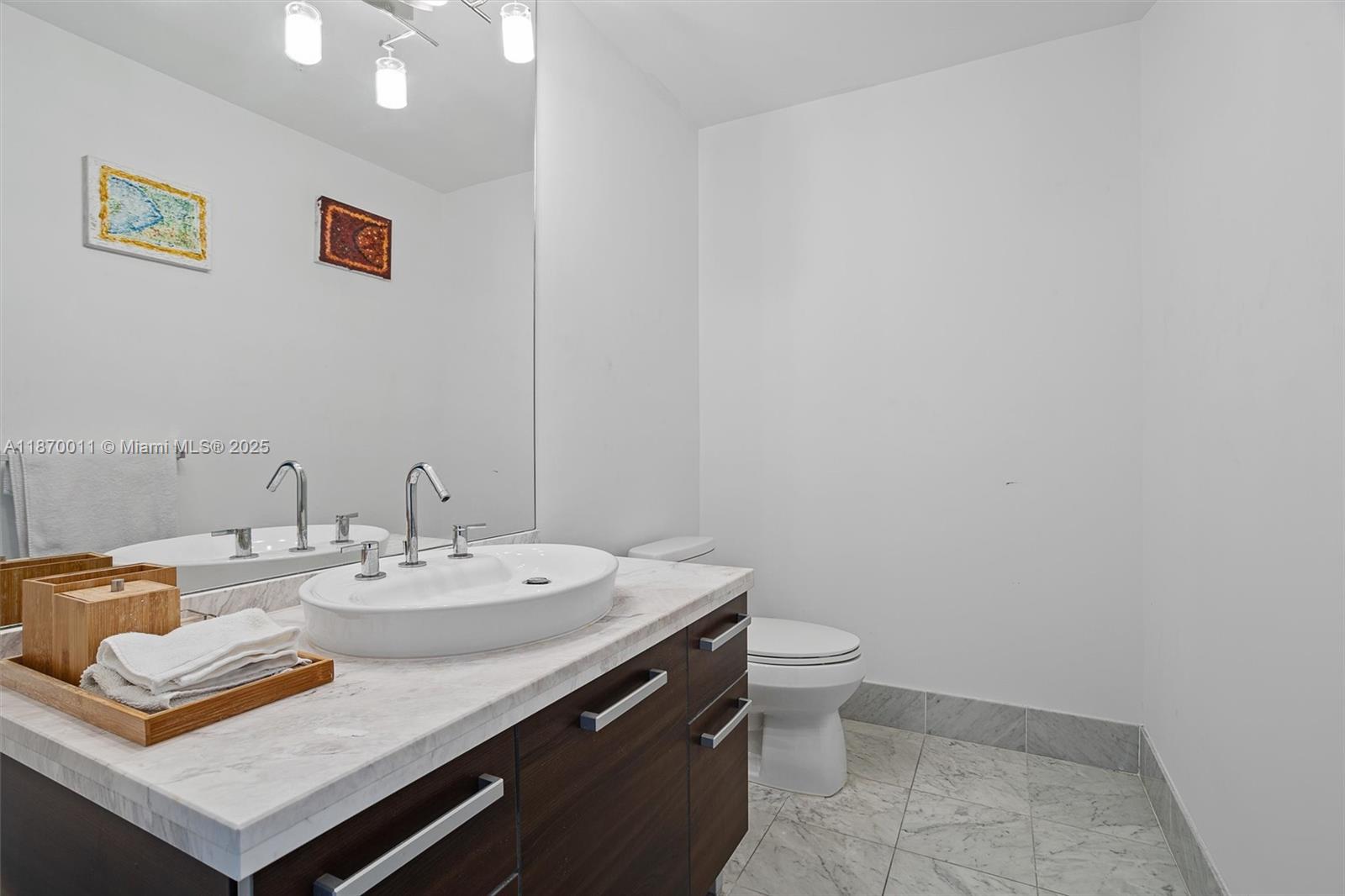 253 NE 2 ST #626, Miami FL 33132
