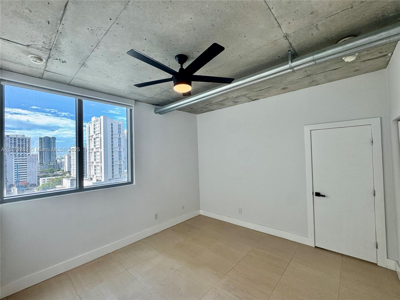 690 SW 1st Ct #1425, Miami FL 33130