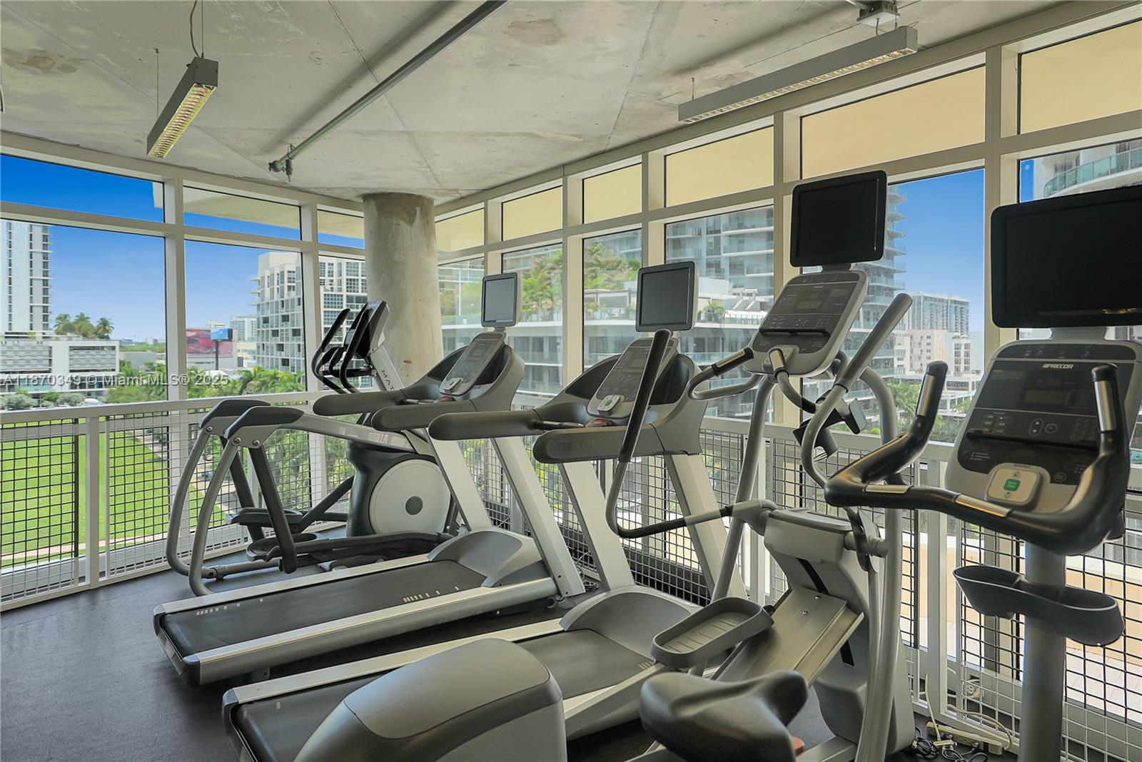 3250 NE 1st Ave #705, Miami FL 33137