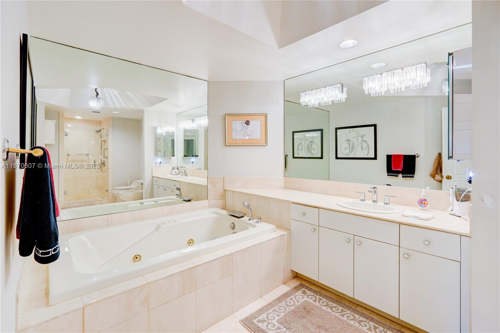 2000 Island Blvd #408, Aventura FL 33160