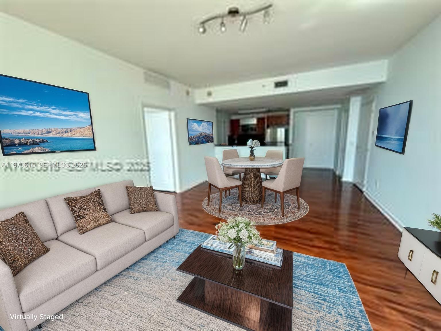 300 S Biscayne Blvd #3014, Miami FL 33131