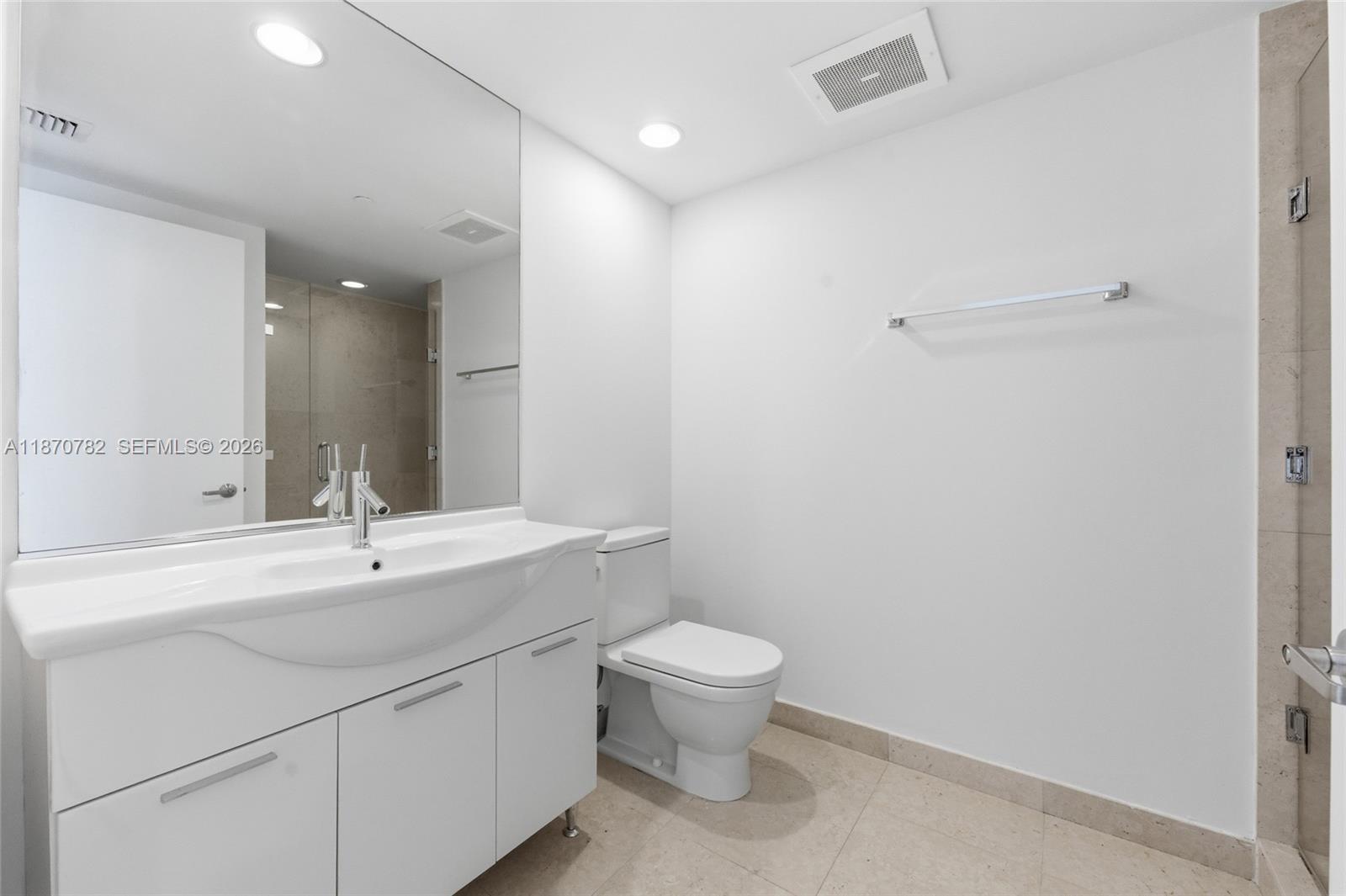 465 Brickell Ave #2002, Miami FL 33131