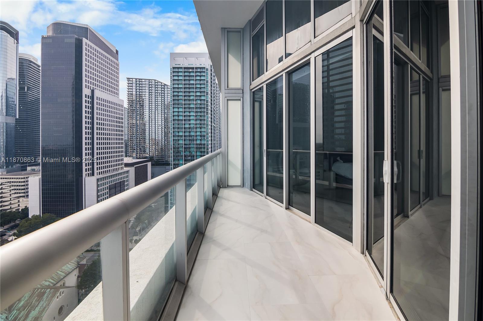 495 Brickell Ave #2207, Miami FL 33131