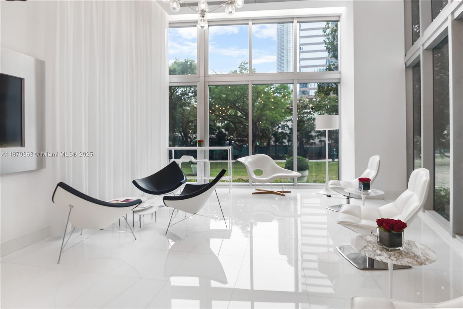495 Brickell Ave #2207, Miami FL 33131