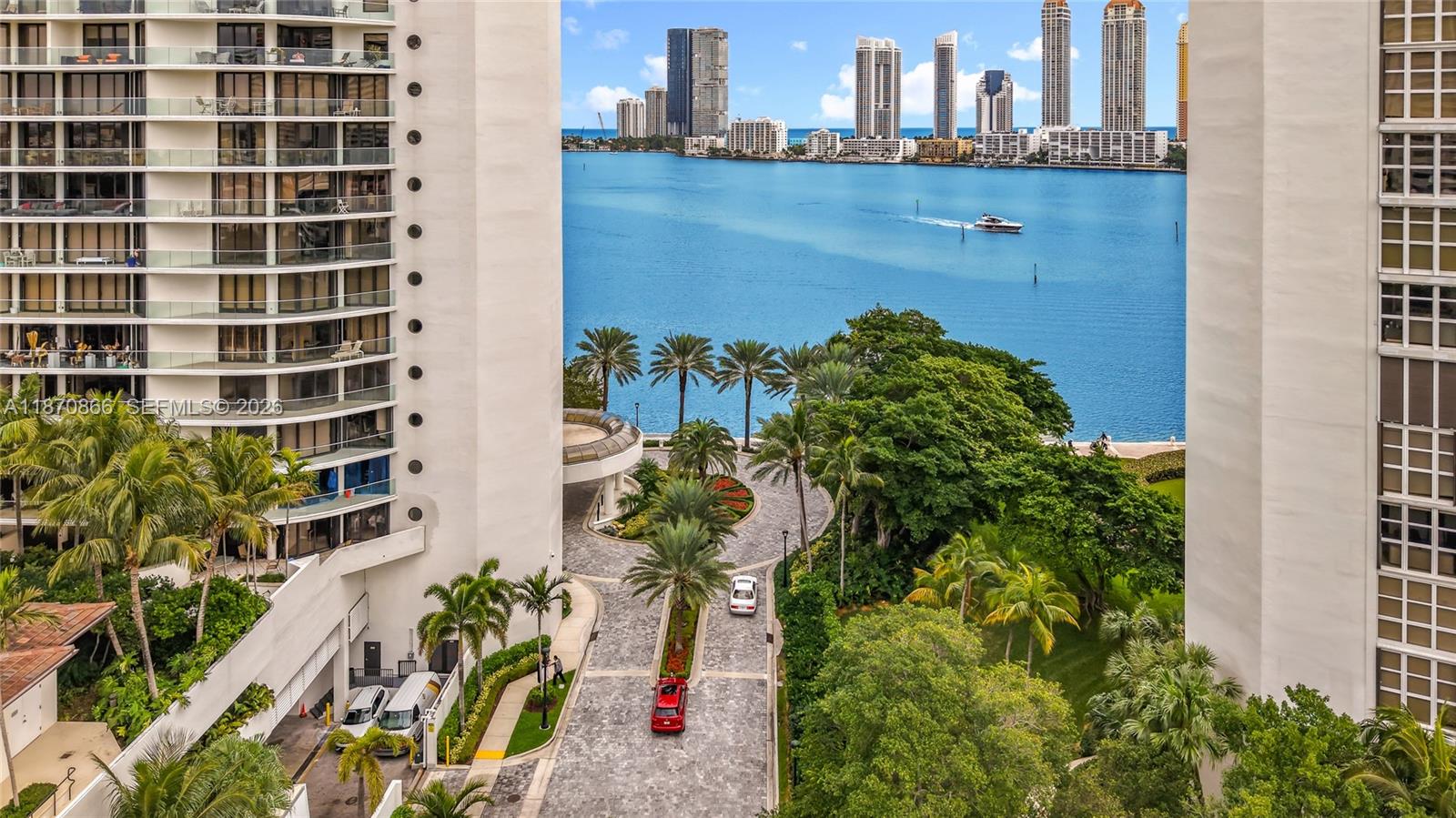 2800 ISLAND BLVD #902, Aventura FL 33160