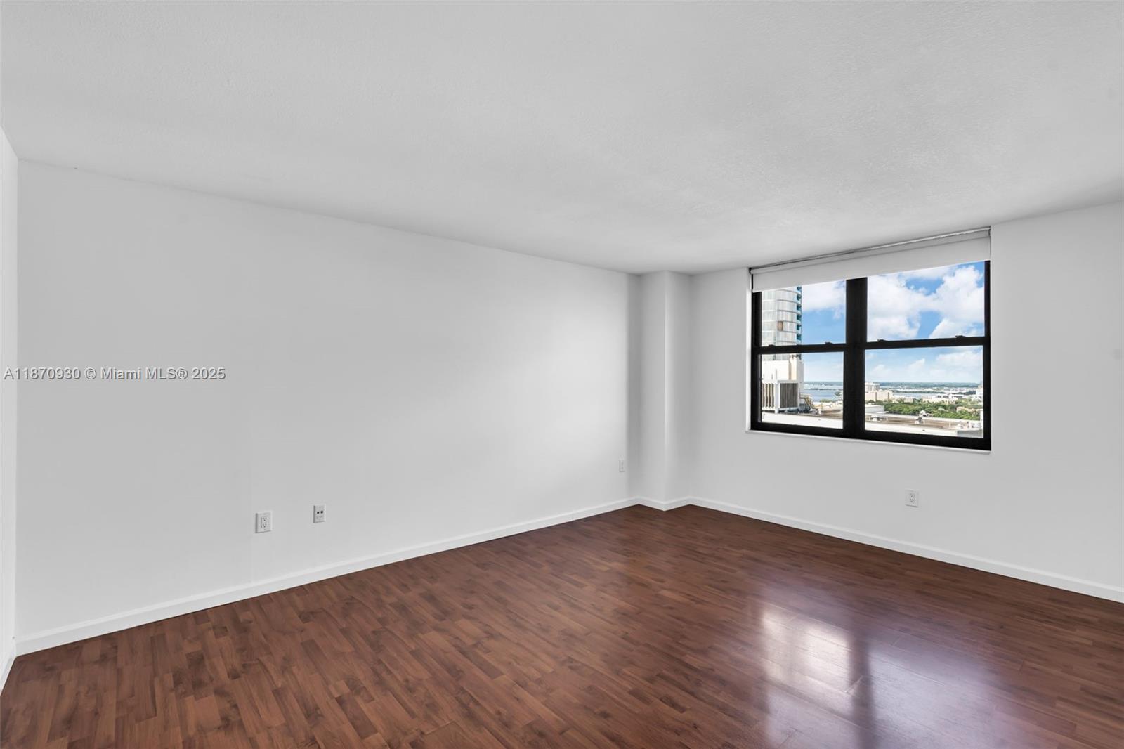2333 Brickell Ave #2708, Miami FL 33129