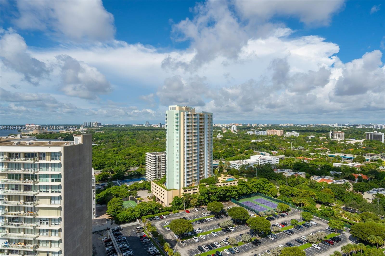 2333 Brickell Ave #2708, Miami FL 33129