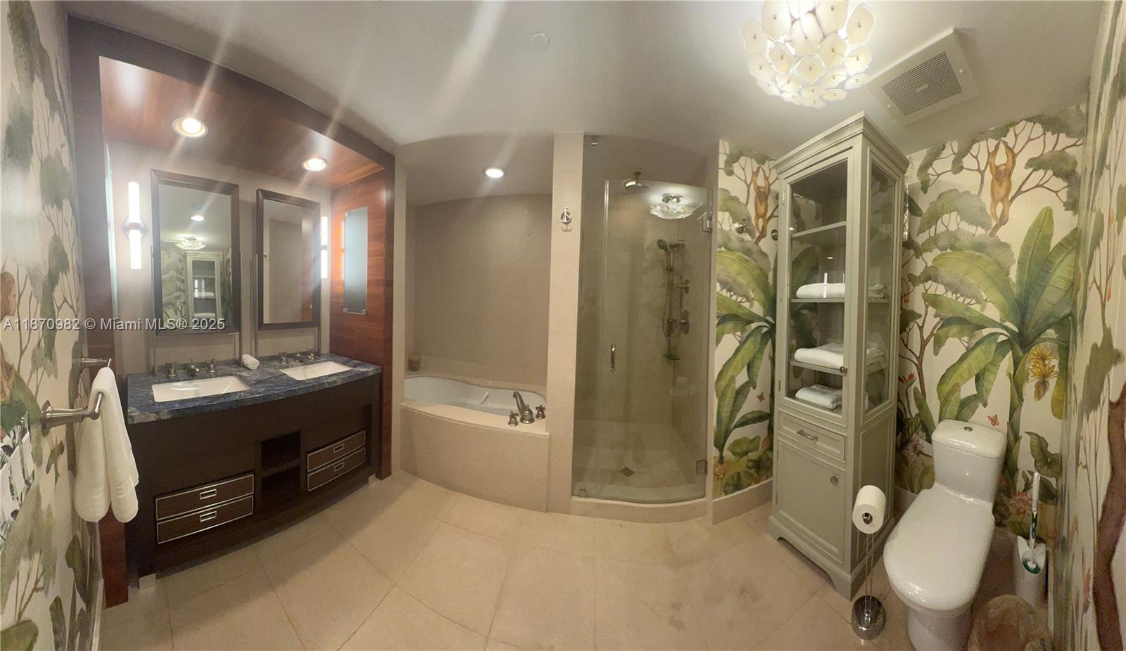 6799 Collins Ave #1601, Miami Beach FL 33141