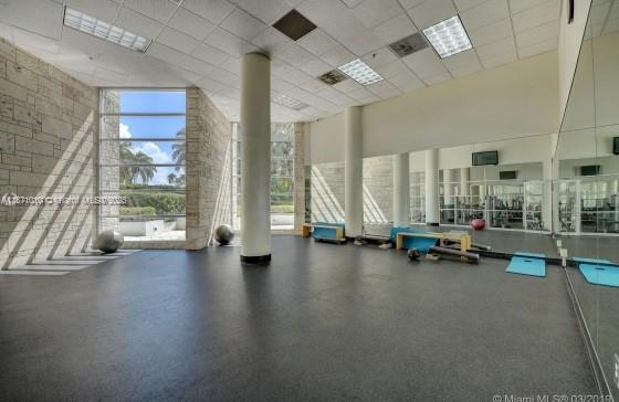 5161 Collins Ave #715, Miami Beach FL 33140