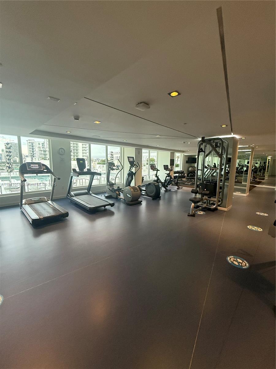 4250 Biscayne Blvd #817, Miami FL 33137