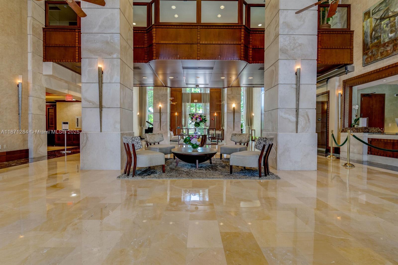 19501 W Country Club Dr #1410, Aventura FL 33180