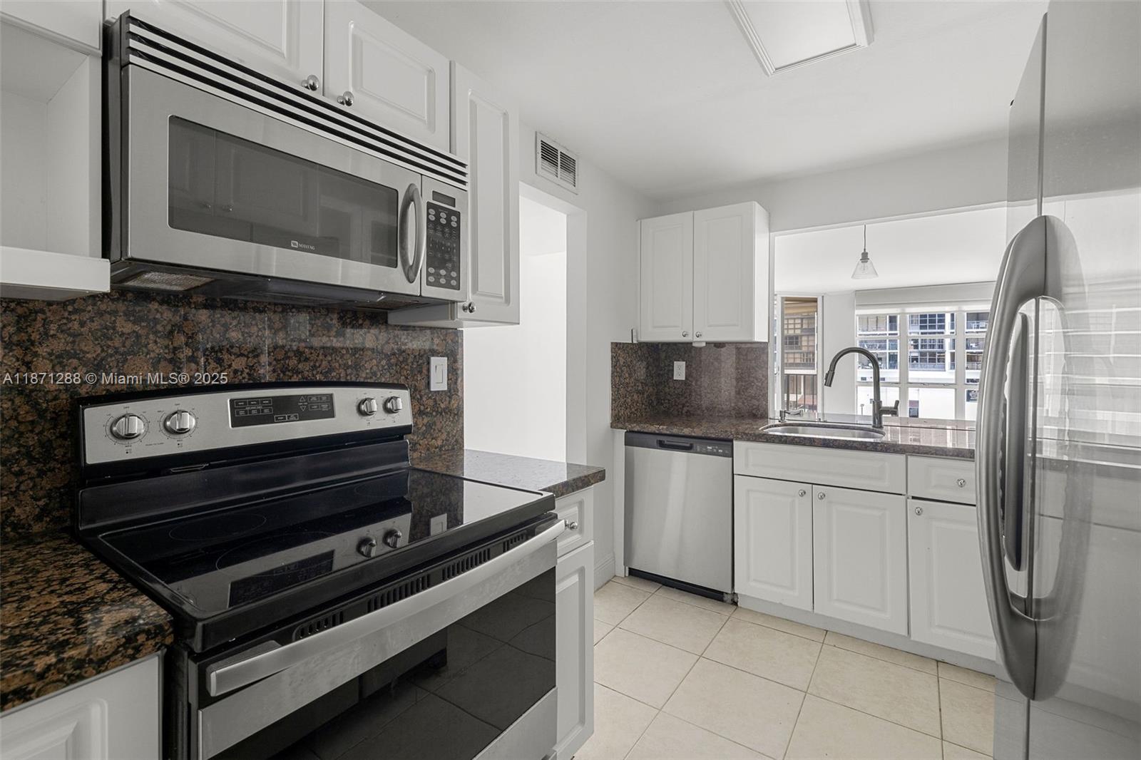 1915 Brickell Ave #C405, Miami FL 33129