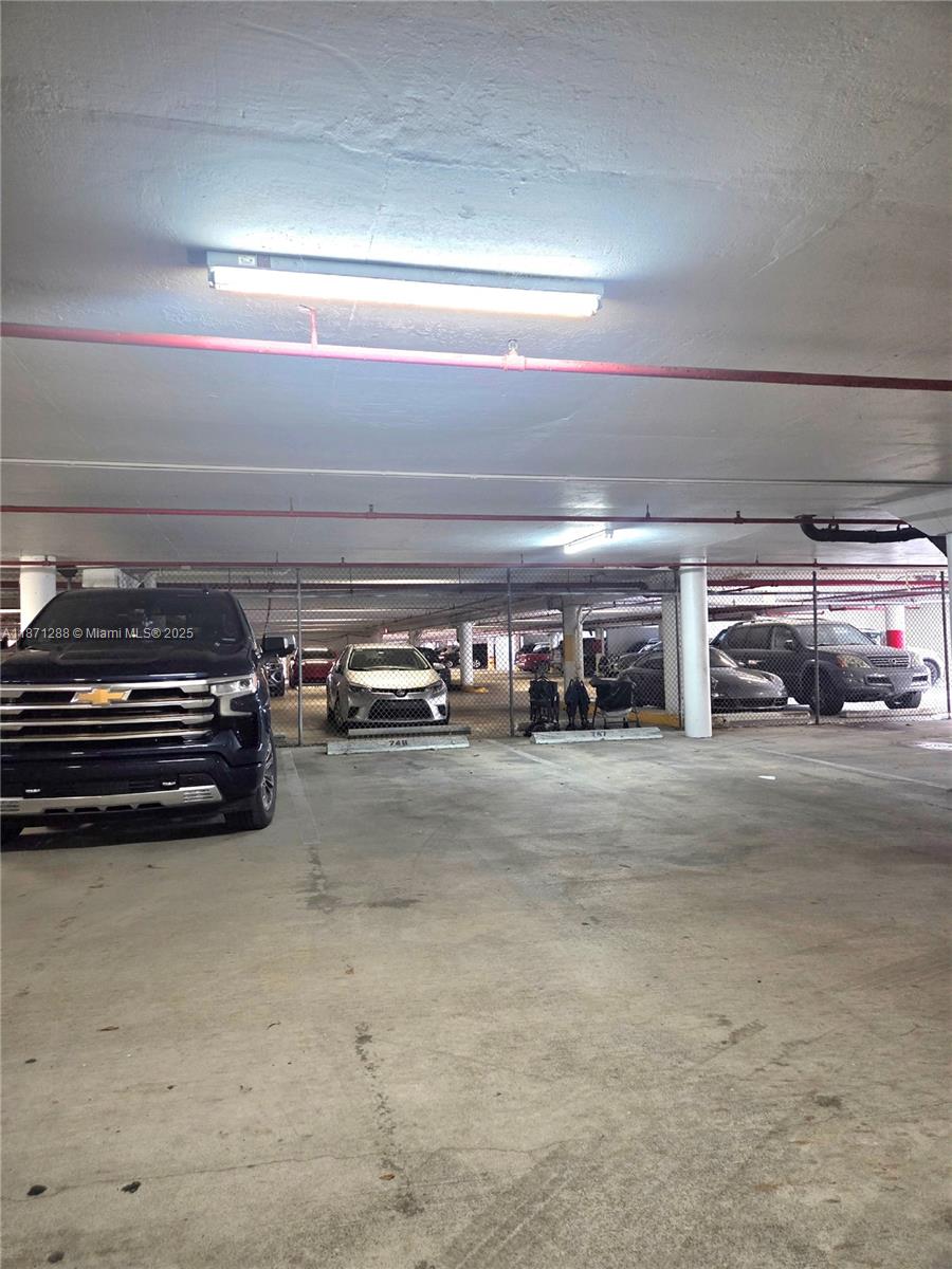 1915 Brickell Ave #C405, Miami FL 33129