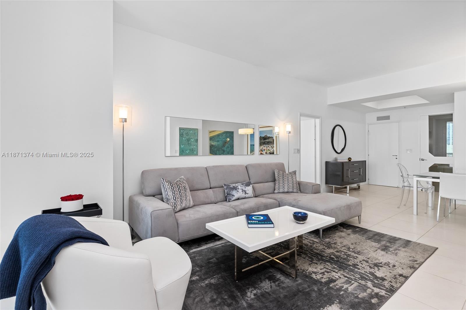 50 S Pointe Dr #1005, Miami Beach FL 33139