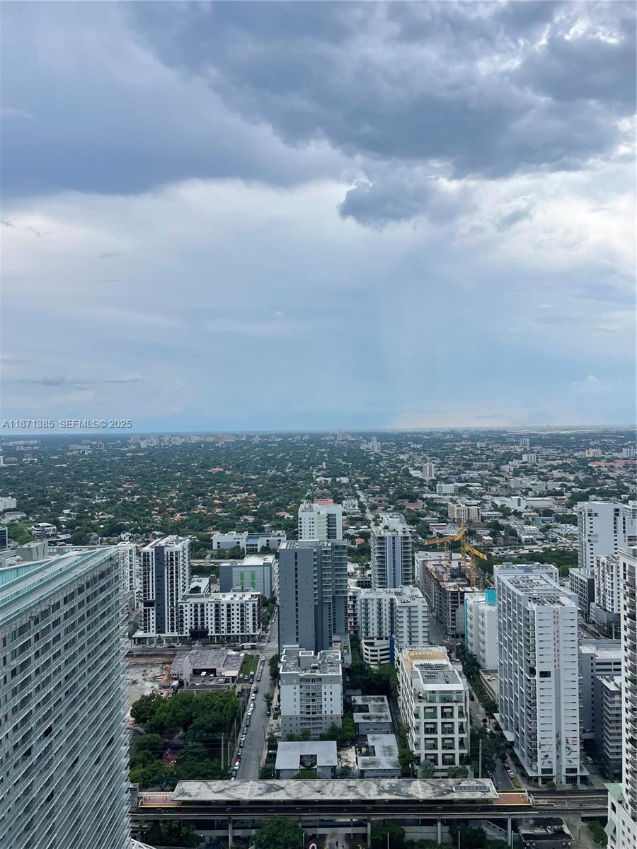 1000 Brickell Plaza #4904, Miami FL 33131