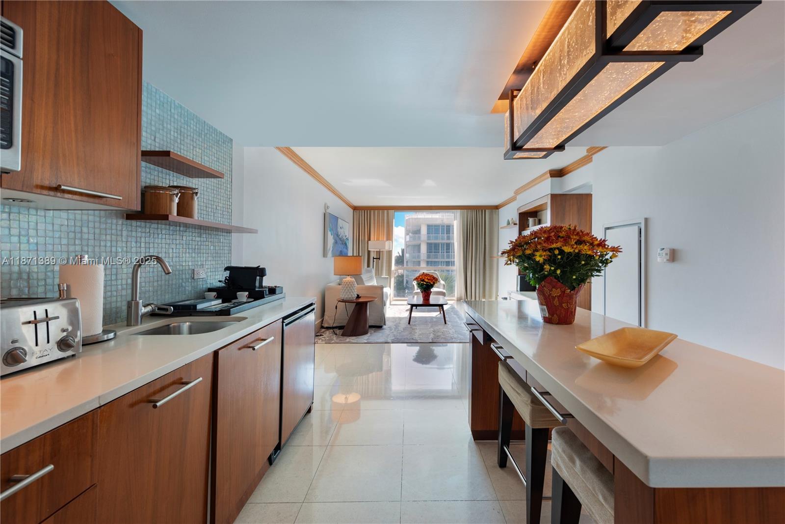 6801 Collins Ave #418 (deed 407), Miami Beach FL 33141