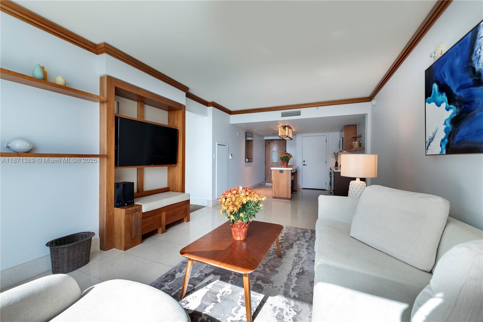 6801 Collins Ave #418 (deed 407), Miami Beach FL 33141