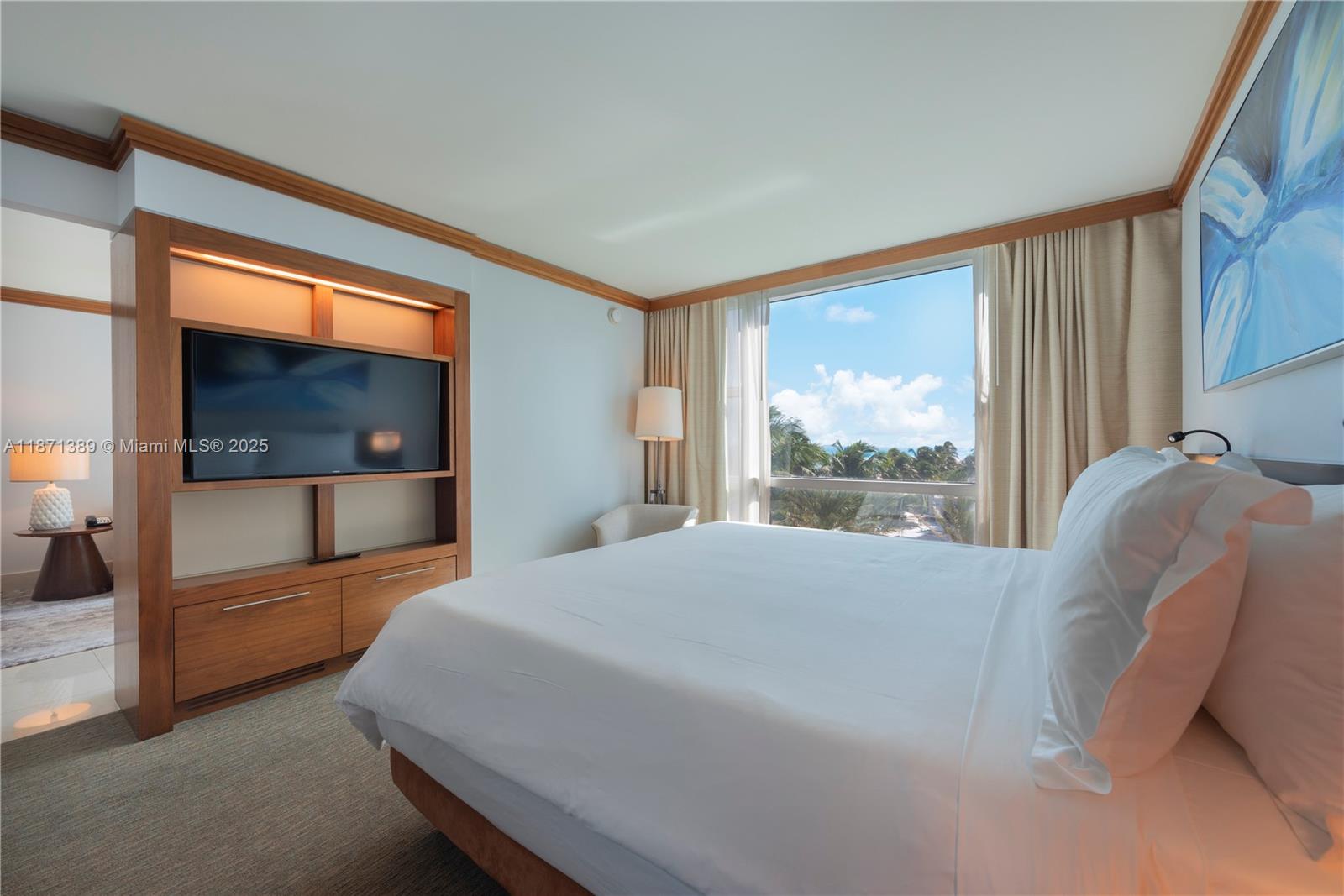 6801 Collins Ave #418 (deed 407), Miami Beach FL 33141