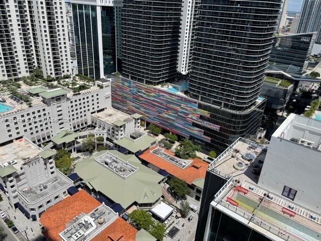 1000 Brickell Plz #3114, Miami FL 33131