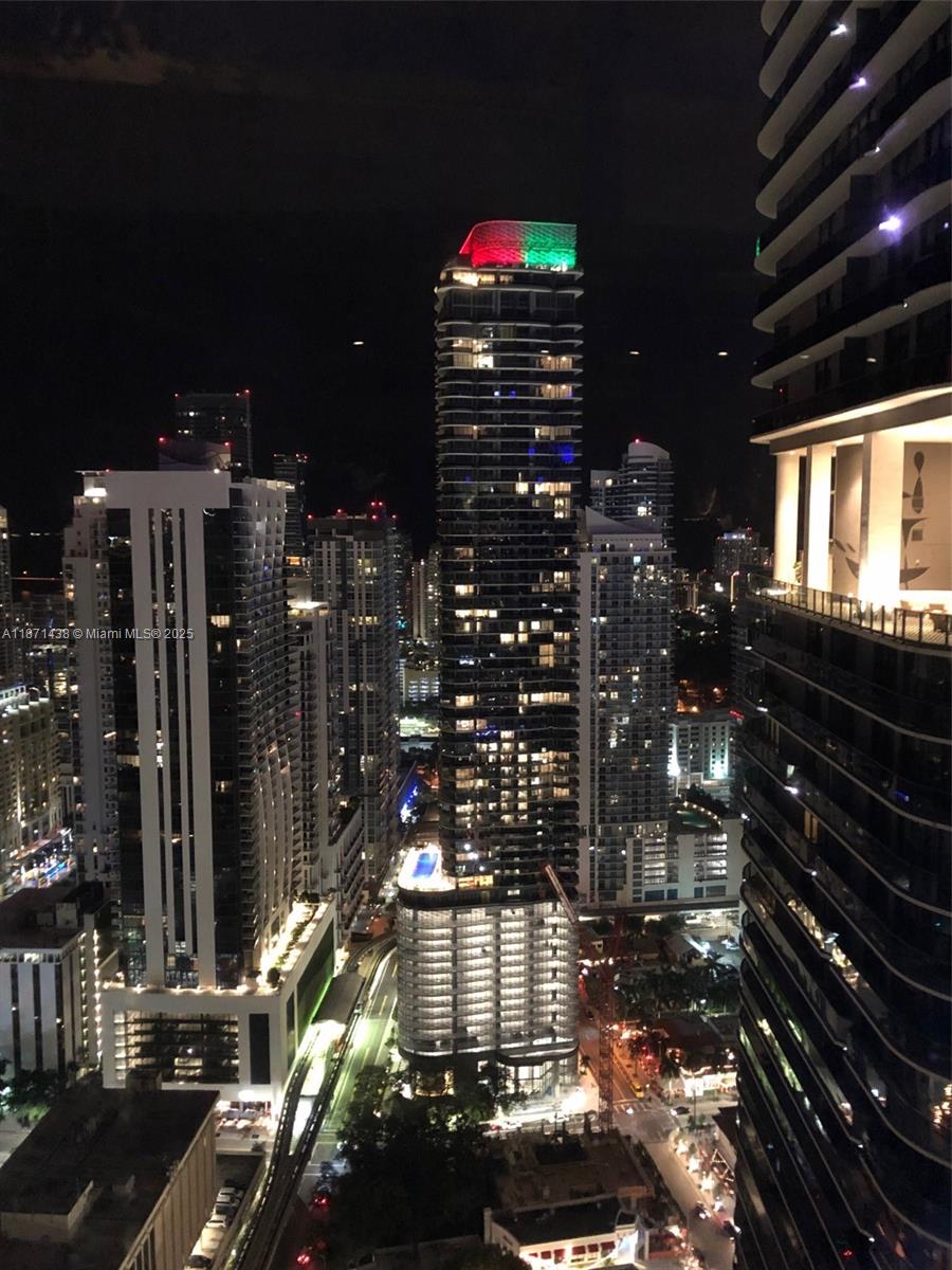 1000 Brickell Plz #3114, Miami FL 33131