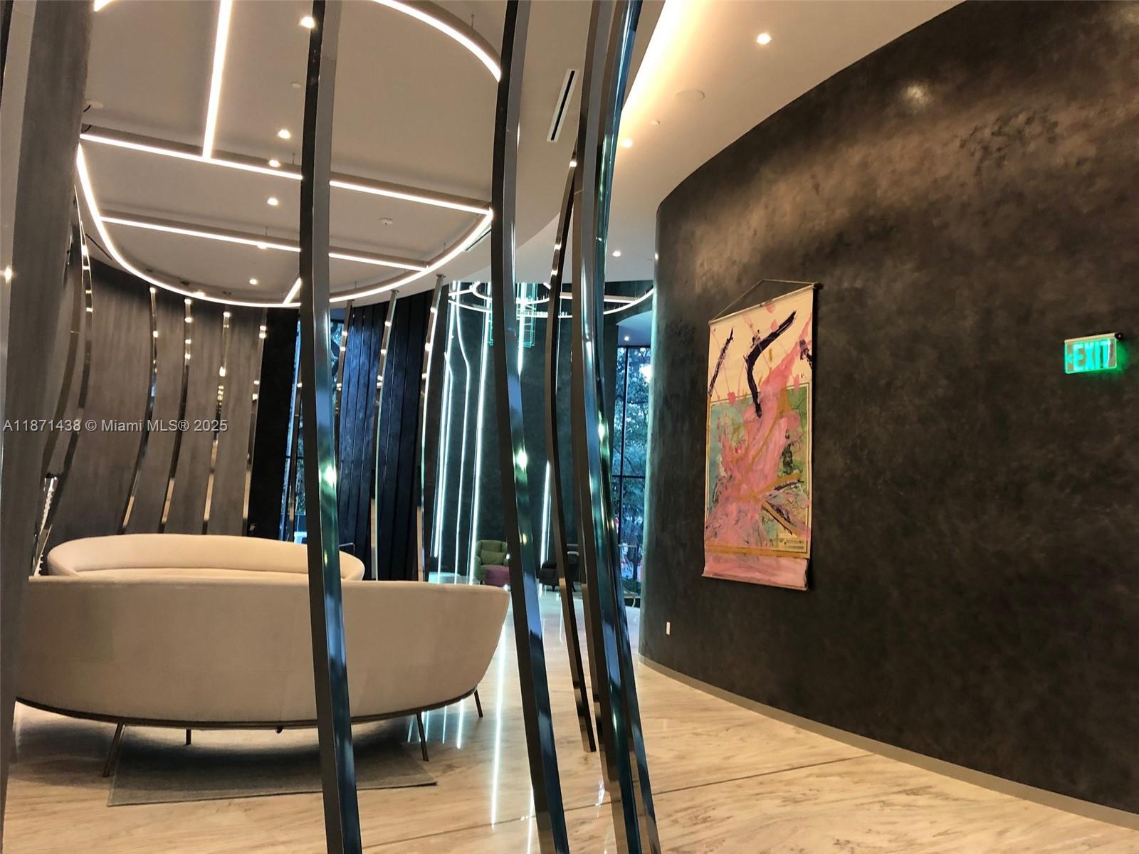 1000 Brickell Plz #3114, Miami FL 33131