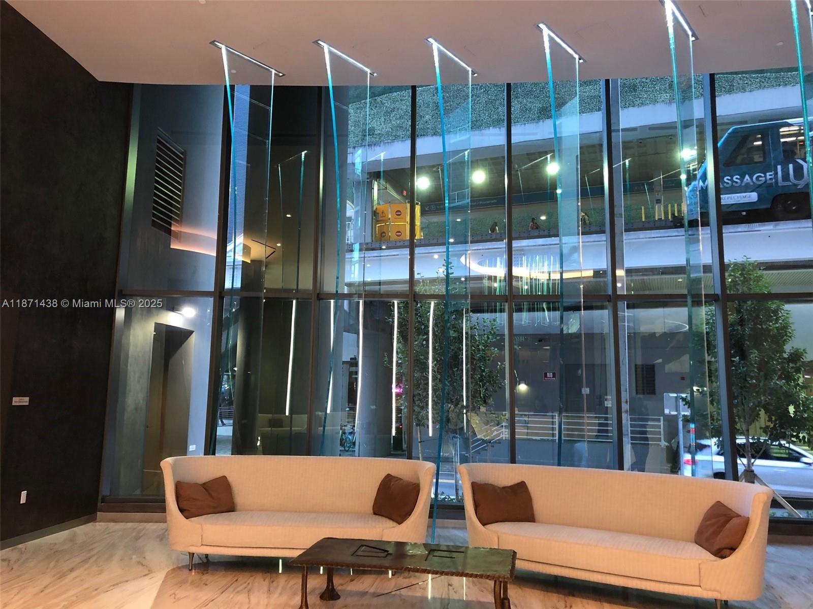 1000 Brickell Plz #3114, Miami FL 33131