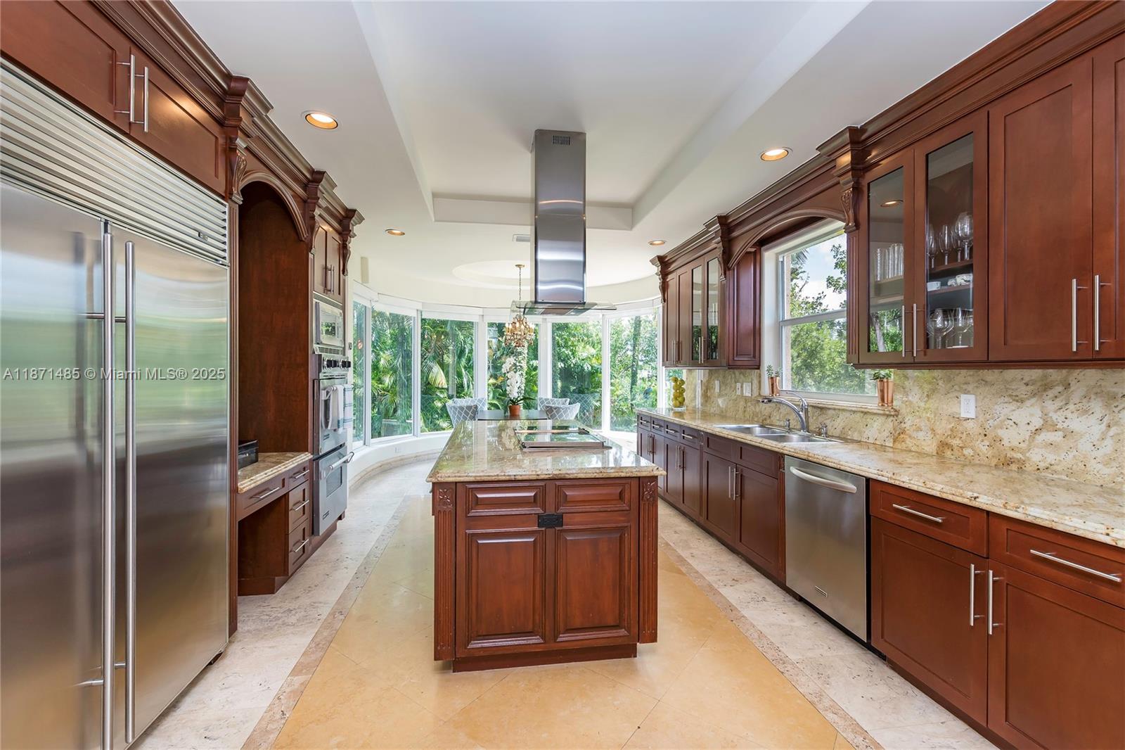 104 Paloma Dr, Coral Gables FL 33143