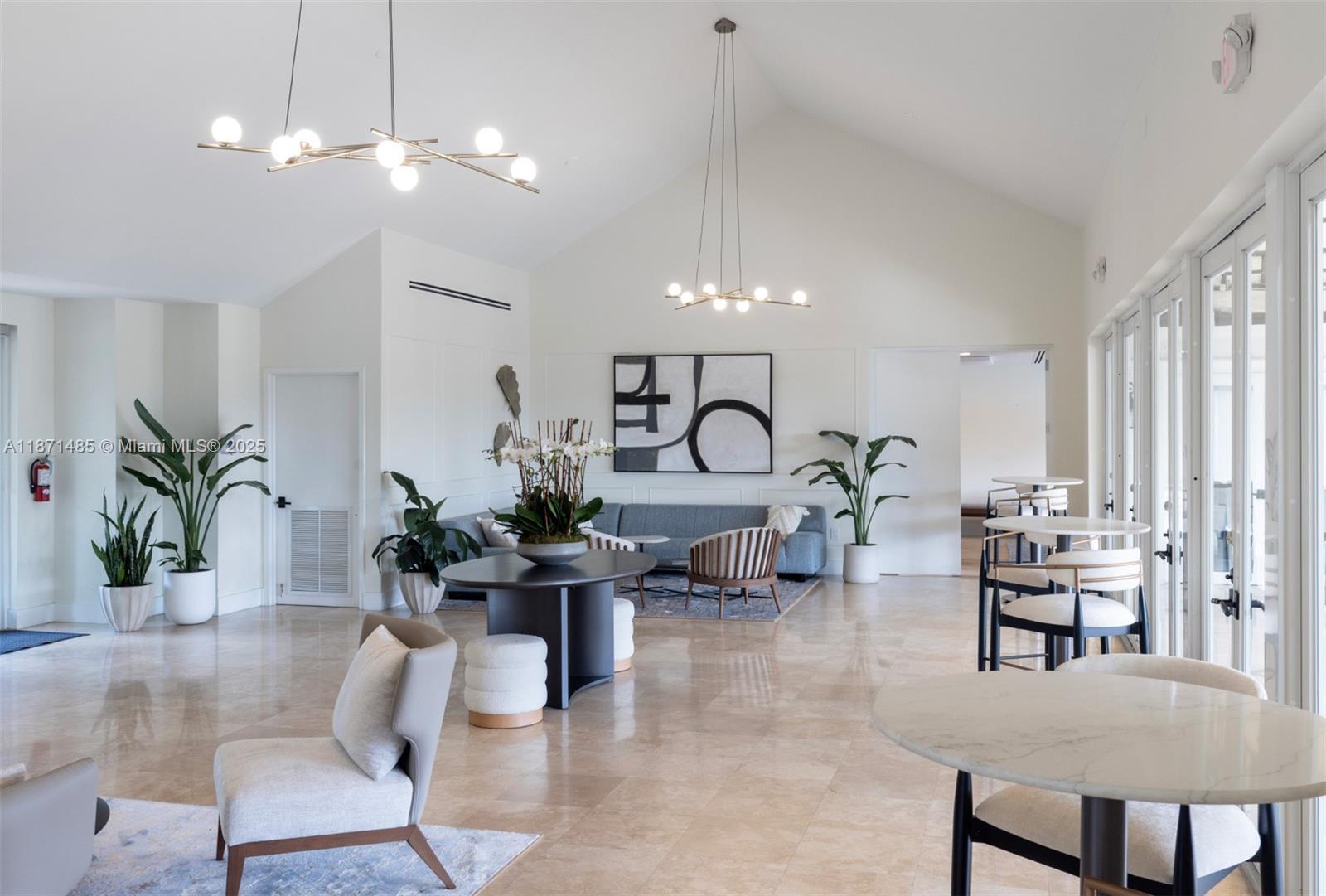 104 Paloma Dr, Coral Gables FL 33143