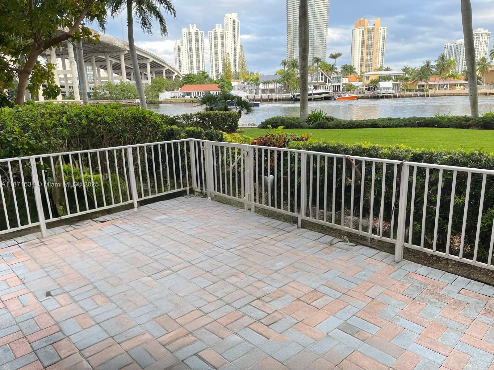 19195 NE 36th Ct #107, Aventura FL 33180