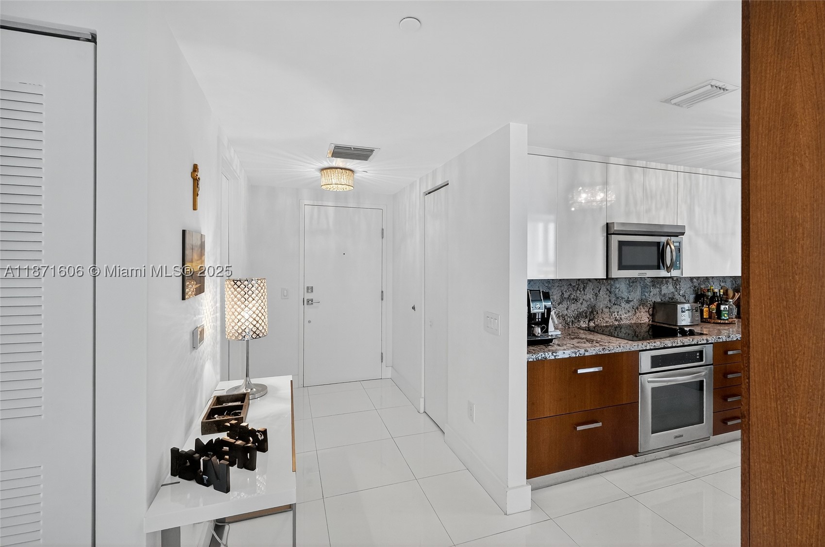 7935 East Dr #1104, North Bay Village FL 33141