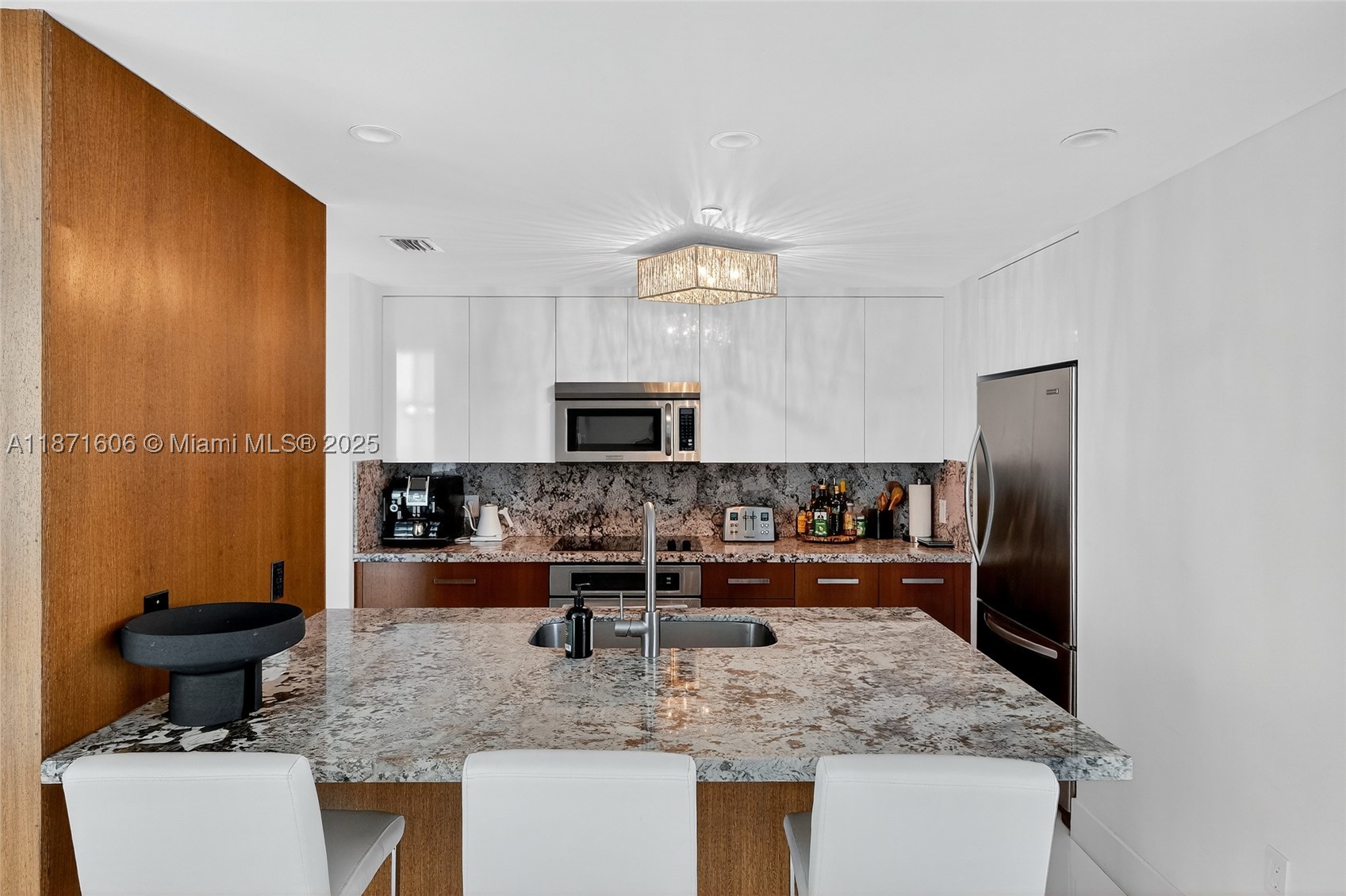 7935 East Dr #1104, North Bay Village FL 33141