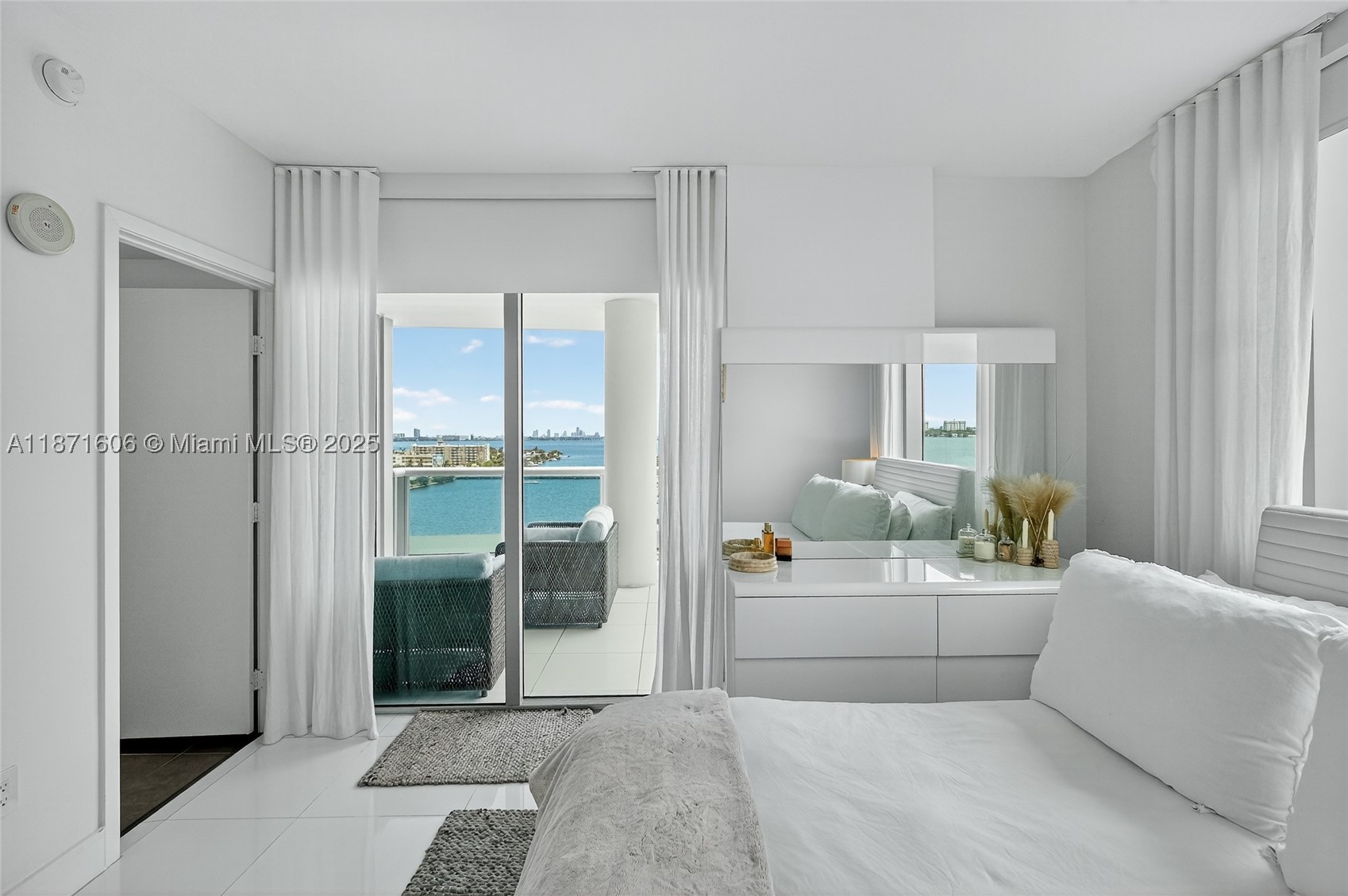 7935 East Dr #1104, North Bay Village FL 33141