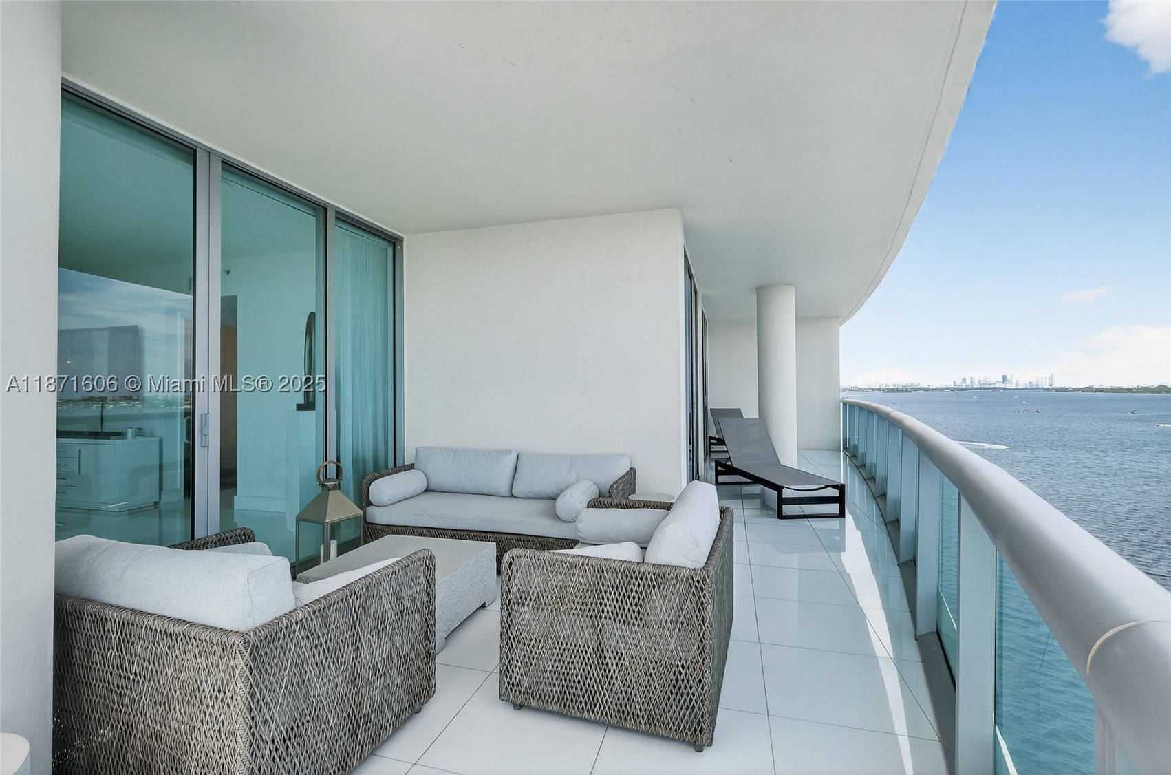 7935 East Dr #1104, North Bay Village FL 33141