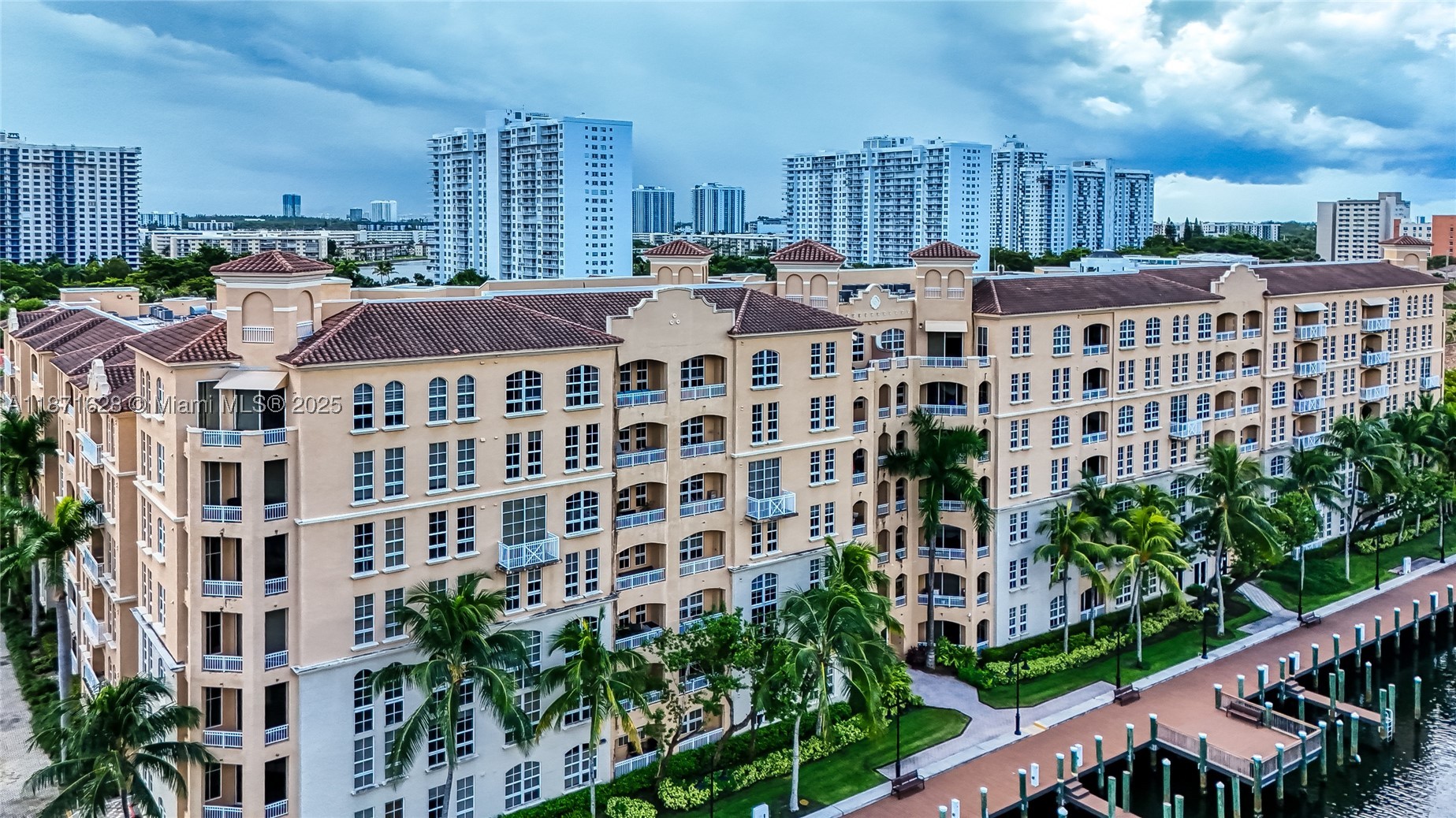 3001 NE 185th St #135, Aventura FL 33180