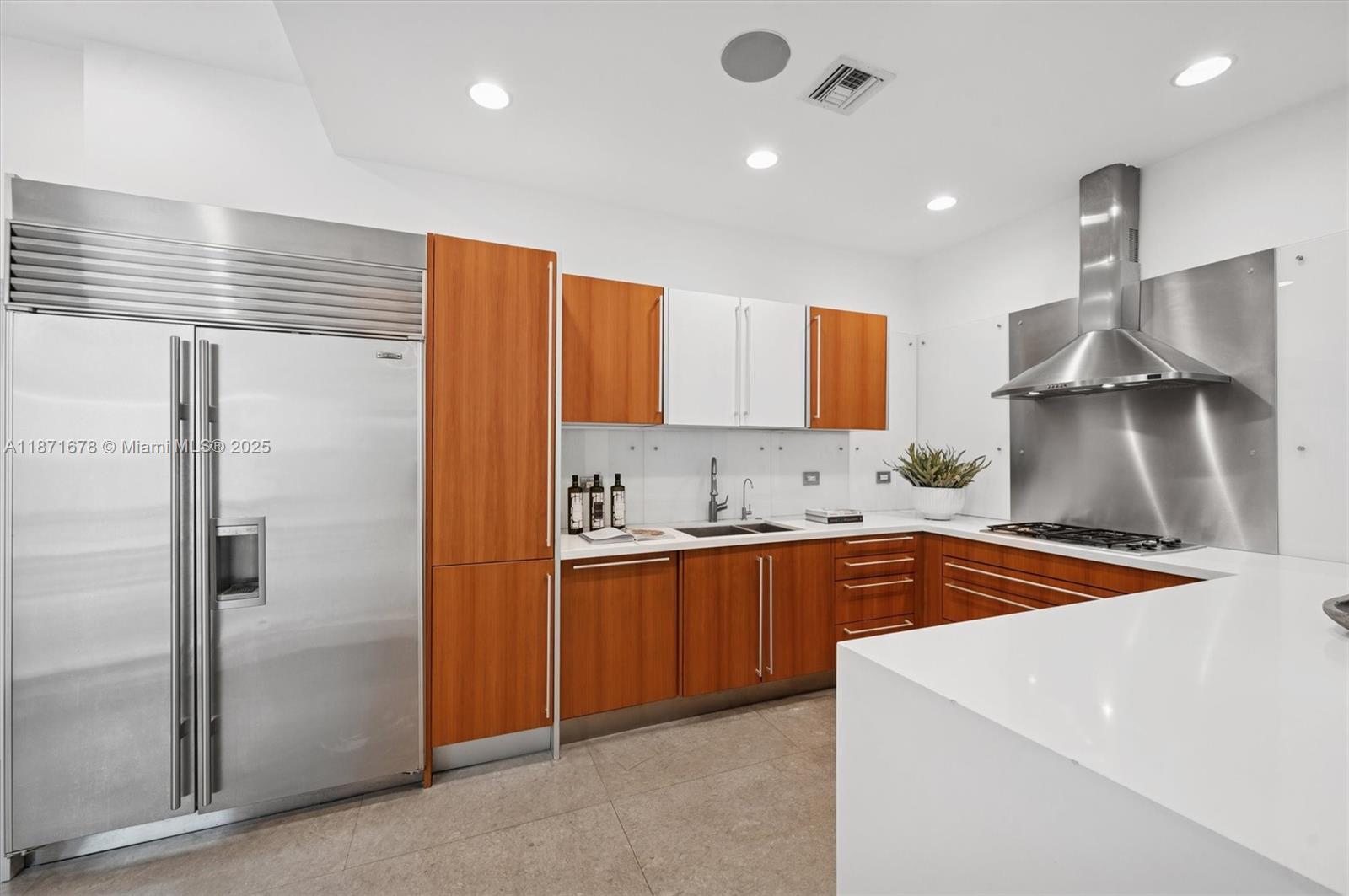 211 Water Way, Miami Beach FL 33141