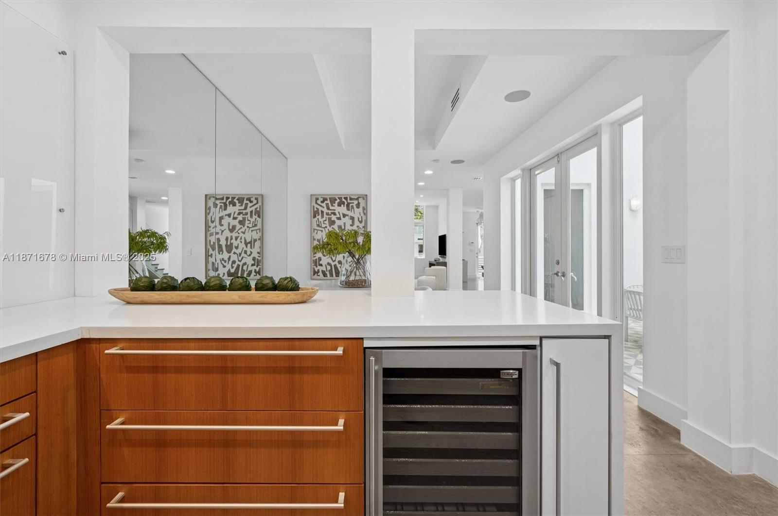 211 Water Way, Miami Beach FL 33141
