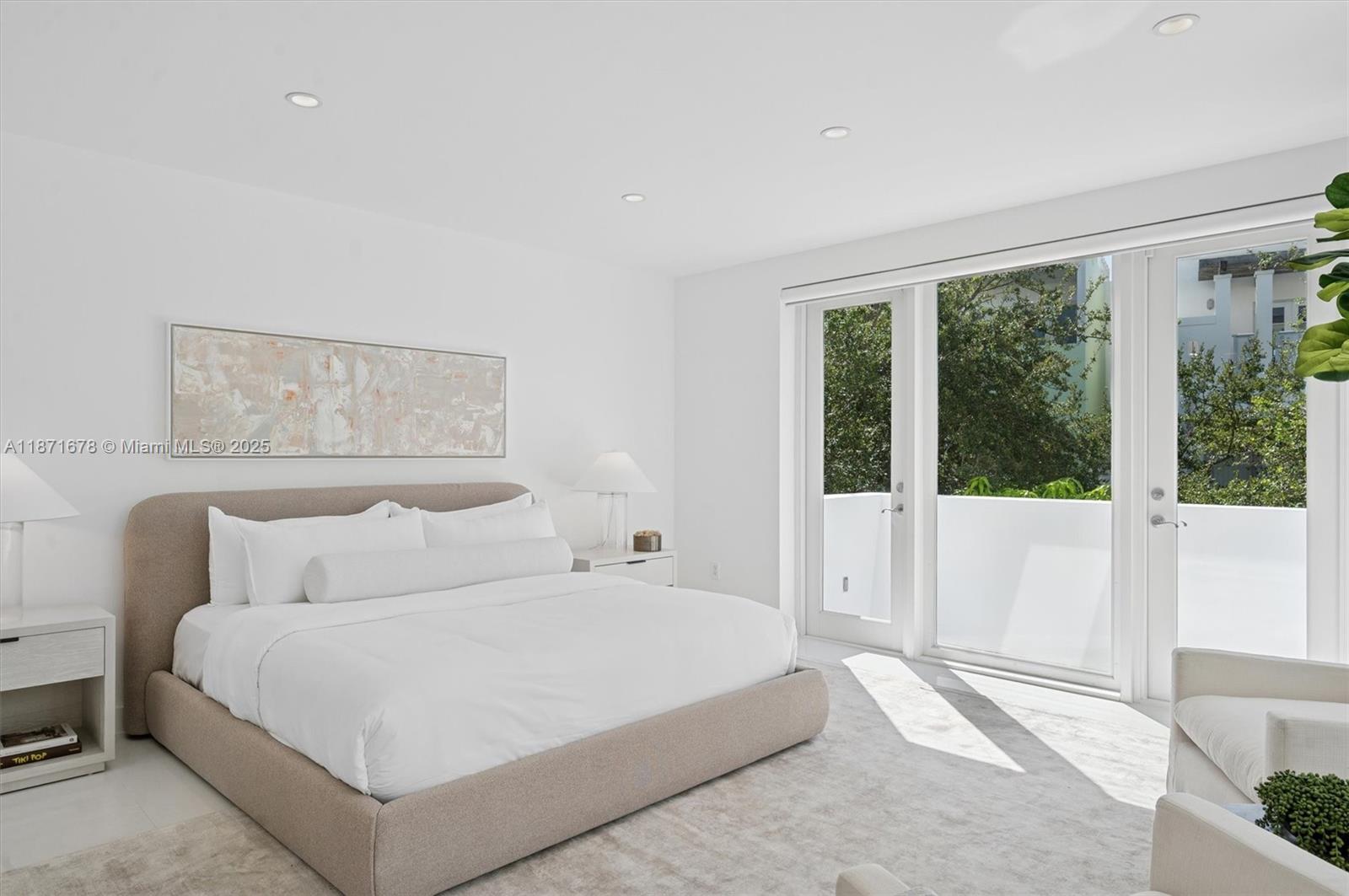 211 Water Way, Miami Beach FL 33141
