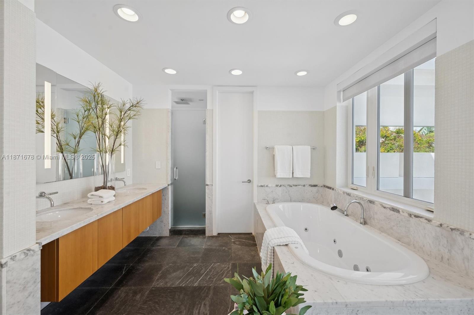 211 Water Way, Miami Beach FL 33141