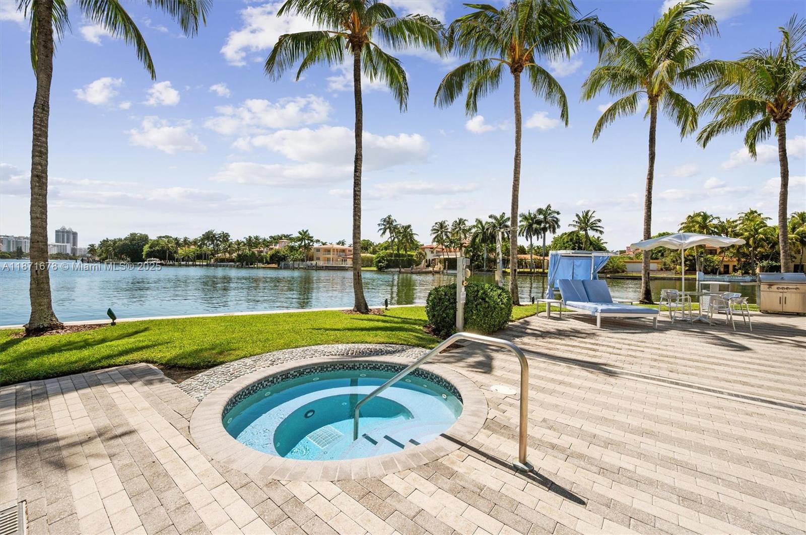 211 Water Way, Miami Beach FL 33141