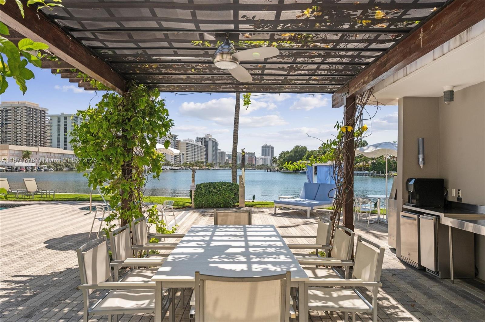 211 Water Way, Miami Beach FL 33141