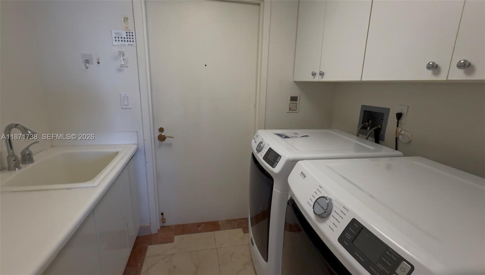 2600 Island Blvd #1503, Aventura FL 33160