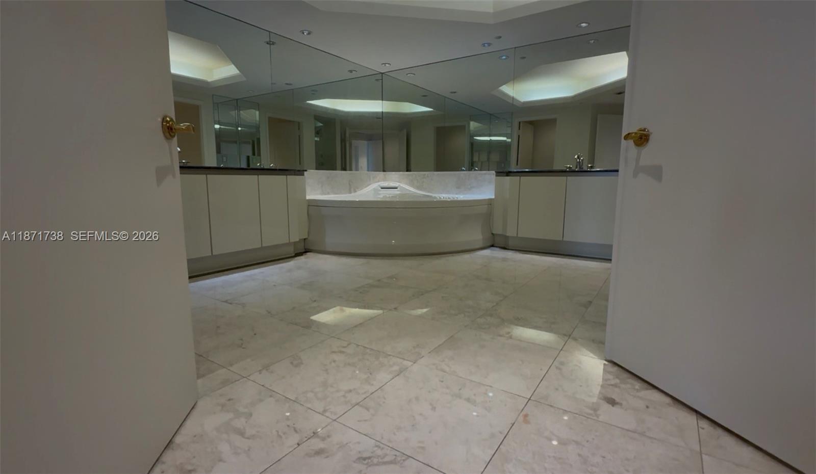 2600 Island Blvd #1503, Aventura FL 33160