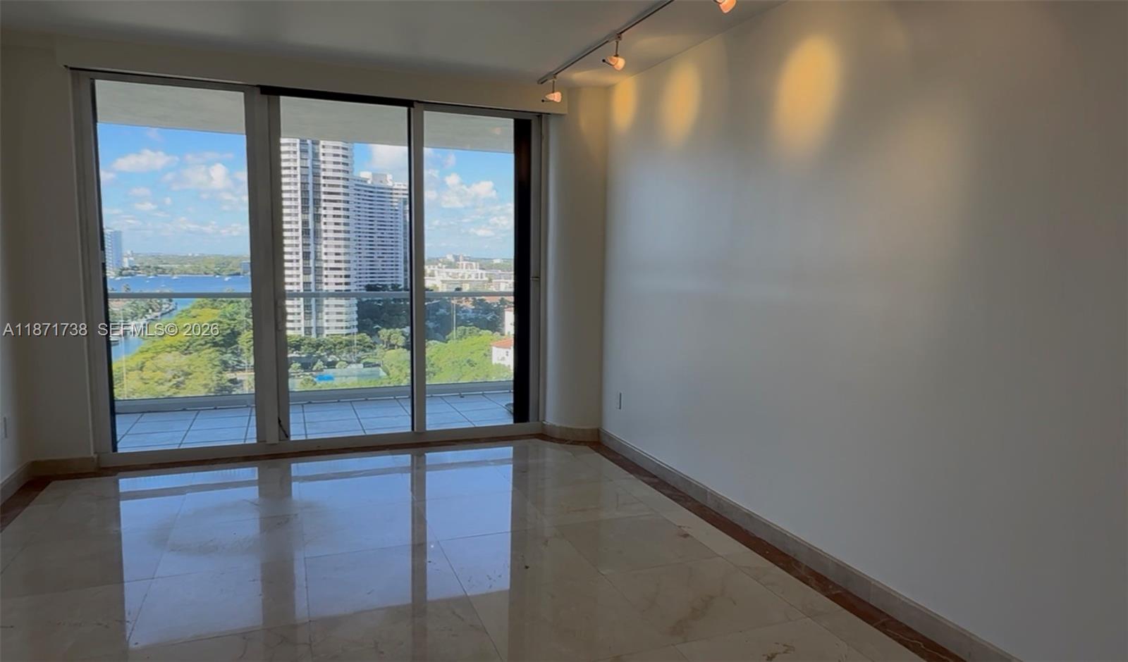 2600 Island Blvd #1503, Aventura FL 33160