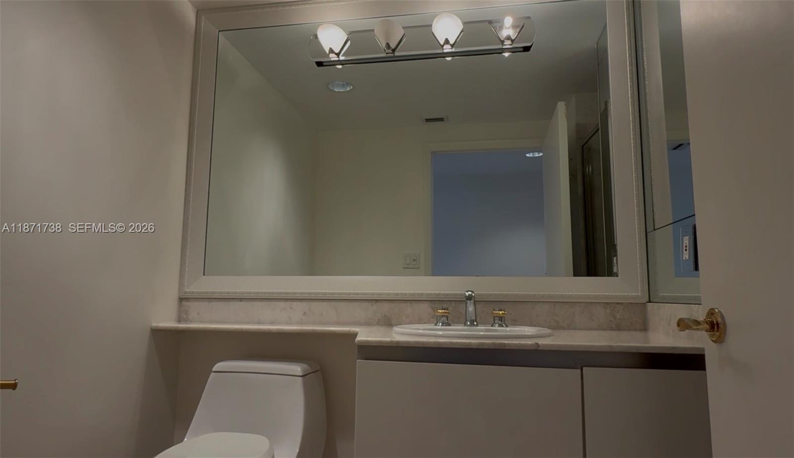 2600 Island Blvd #1503, Aventura FL 33160