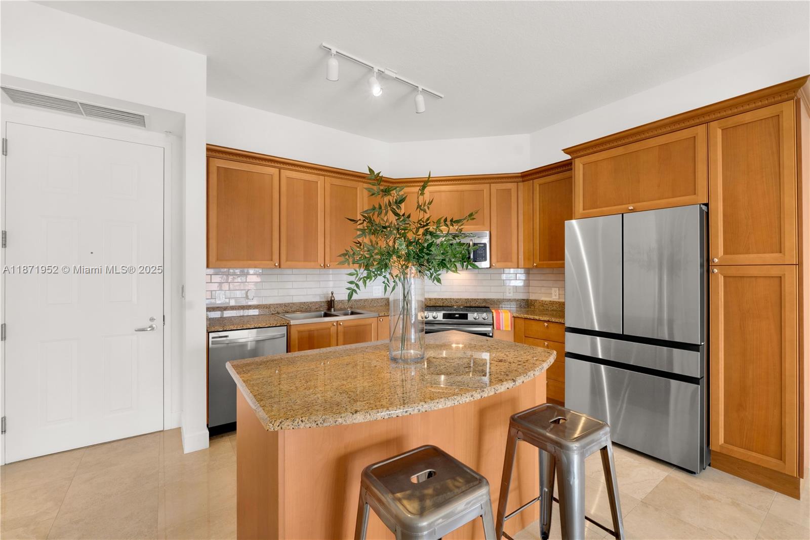 55 Merrick Way #818, Coral Gables FL 33134