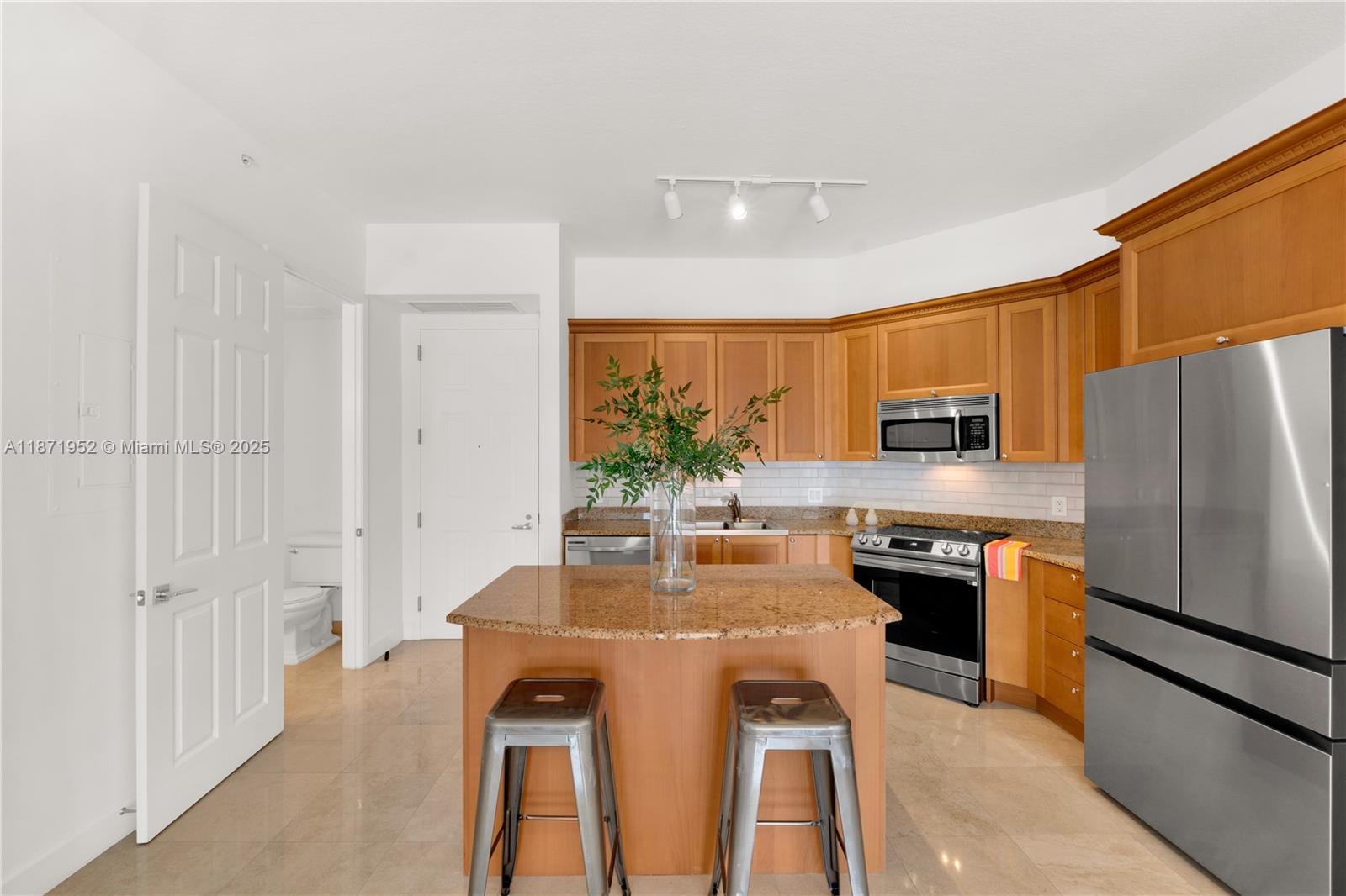 55 Merrick Way #818, Coral Gables FL 33134