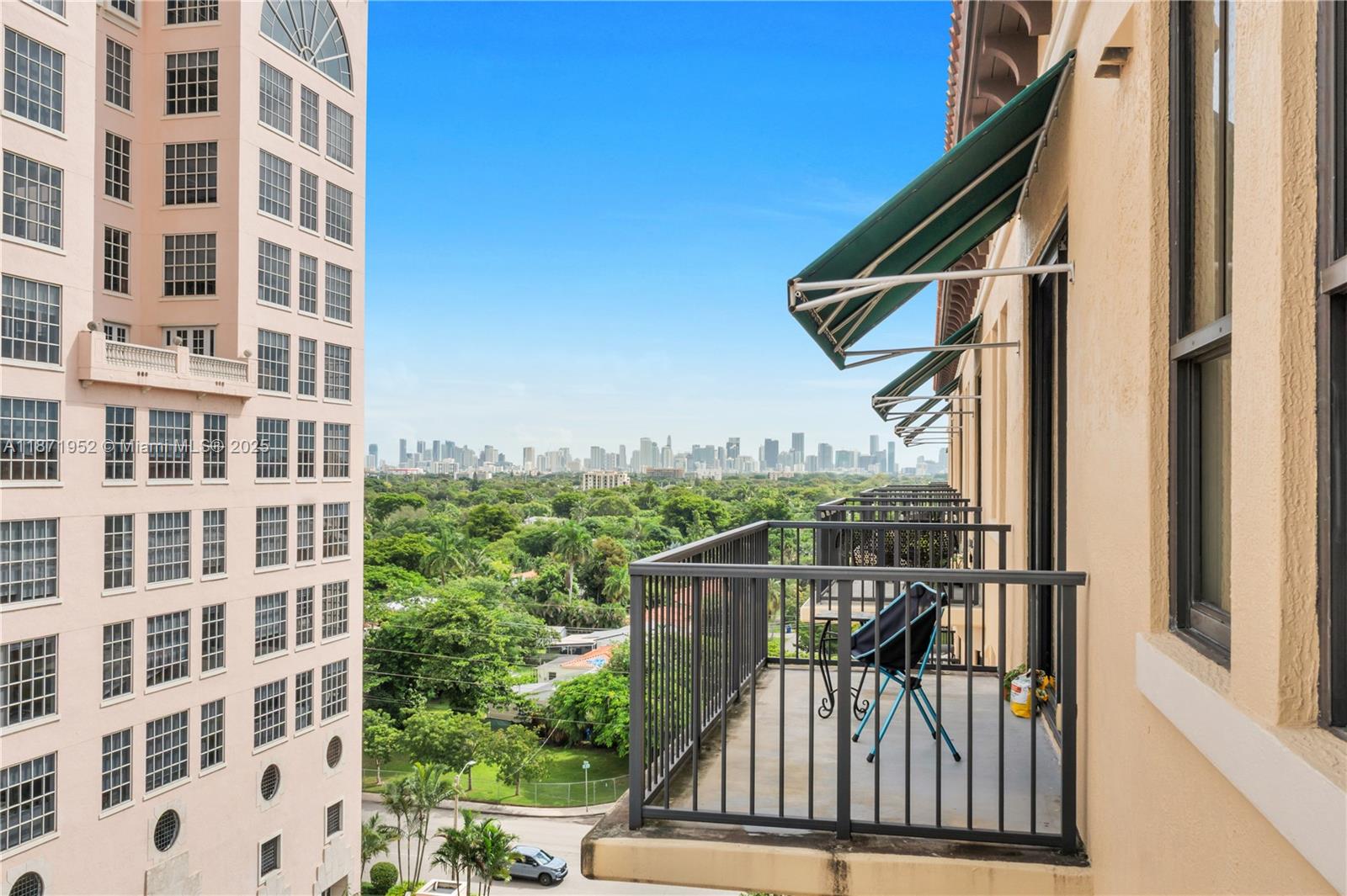 55 Merrick Way #818, Coral Gables FL 33134
