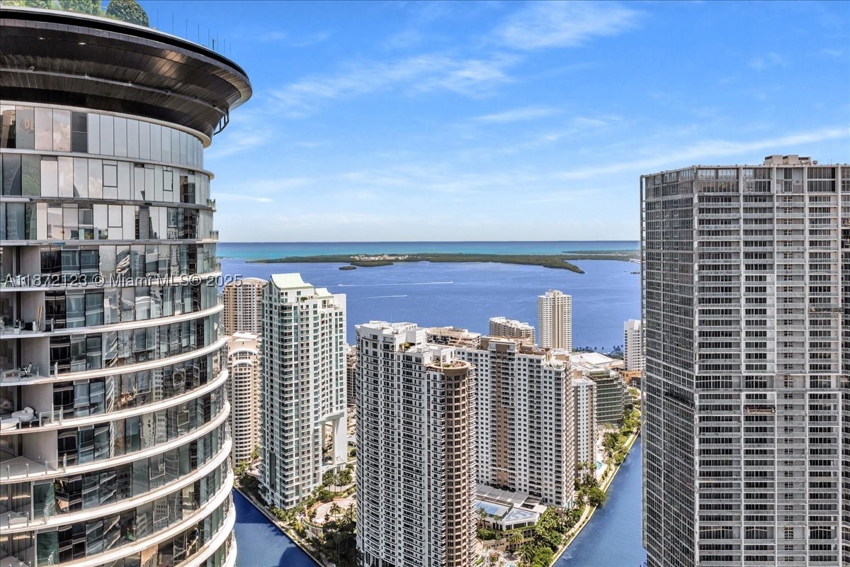 200 Biscayne Boulevard Way #PH 5401, Miami FL 33131