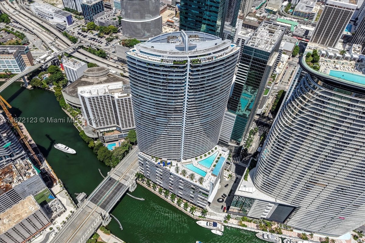 200 Biscayne Boulevard Way #PH 5401, Miami FL 33131